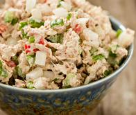 Ensalada cremosa de atún y pepino: receta fácil y rápida para el almuerzo o la cena