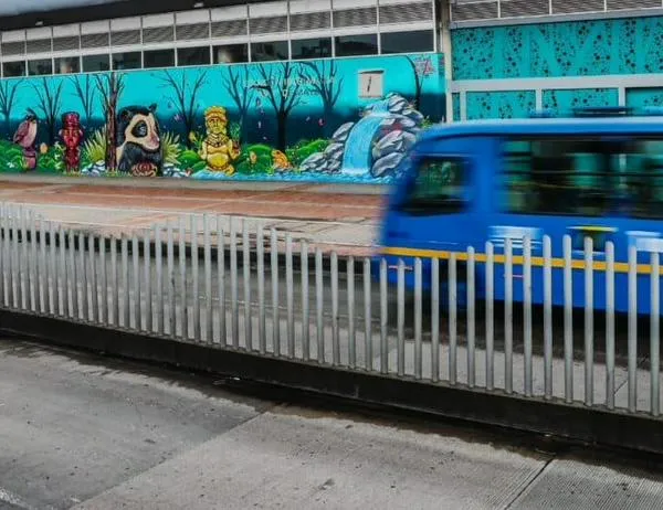Inició desvío en 14 rutas TransMiZonal por plan piloto de cambio de sentido en av. La Esperanza para ingreso a Bogotá 