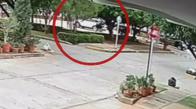 En video: momento exacto en el que mujer cayó con su carro a la piscina de un conjunto en Valledupar