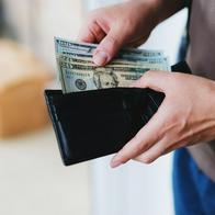 Dólar en Colombia quebró los $ 3.200 y terminó con fuerte caída