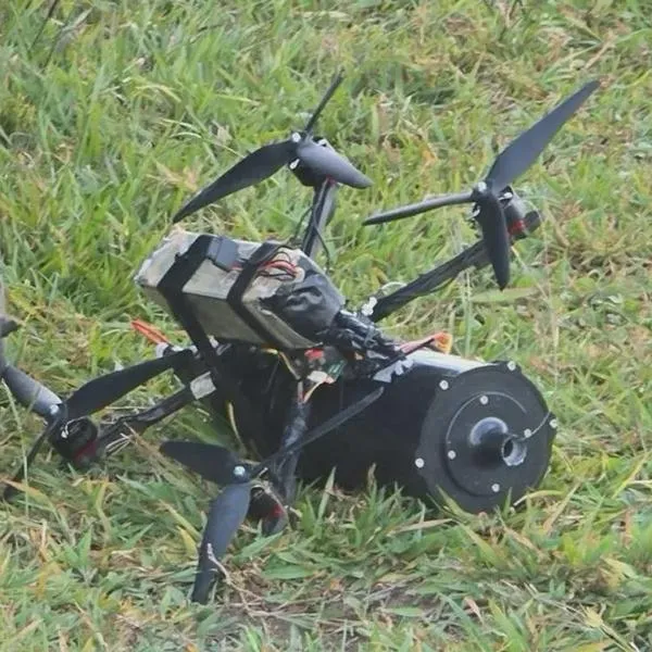 Diego Molano dijo que Eln y disidencias llevan gente a Ucrania para aprender sobre ataques con drones