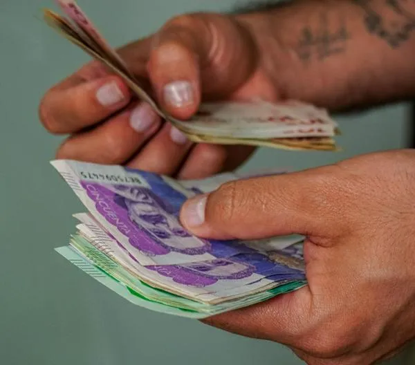 90 vecinos de Bogotá denuncian estafa de $ 500 millones: esto pasó