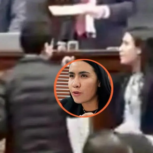 La Comisión de Ética investigará a la representante Verónica Estrada por jalarle la chaqueta a Daniel Briceño en plena sesión de la Cámara.