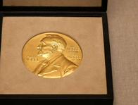 El Nobel de Literatura se otorga el jueves con la mira en autoras latinoamericanas