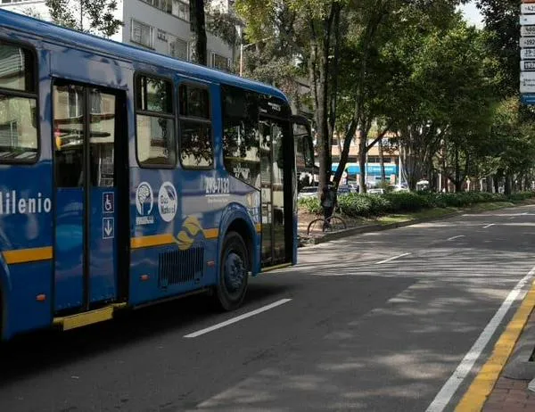 Dos nuevas rutas de TransMiZonal en el norte y sur de Bogotá conectan a los barrios con el sistema TransMilenio 