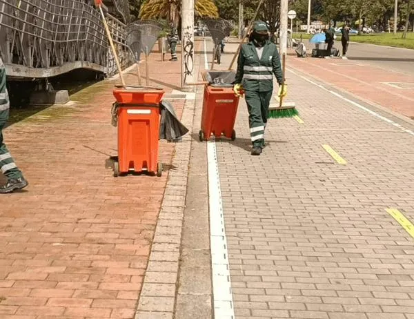 Bogotá adelanta estrategia de recolección, barrido y limpieza en el marco del Festival Rock al Parque 2026 