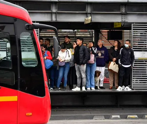 Estudiante de periodismo denunció malos tratos en estación San Victorino: TM respondió