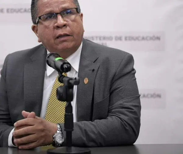 Tras acusaciones de De la Espriella, rector de la Universidad de Córdoba no renunciará