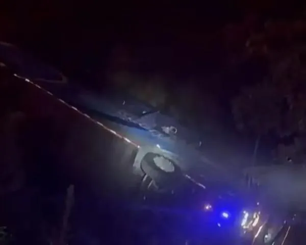 Bus que viajaba de Bogotá a Bucaramanga se salió de la vía: hay 17 heridos