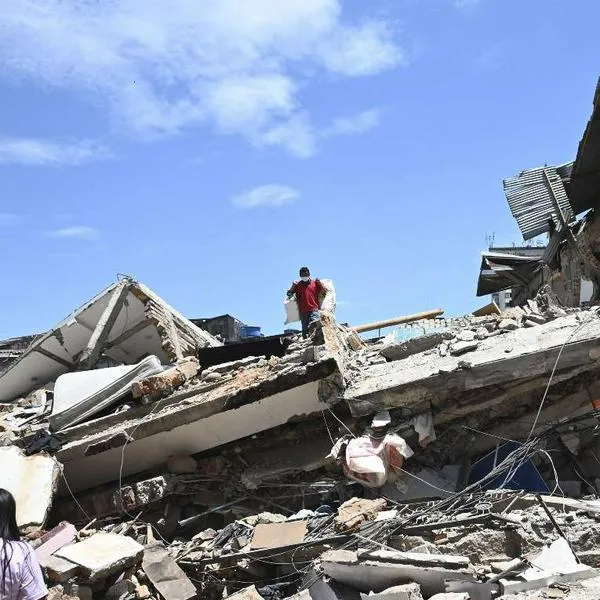Contraloría anuncia vigilancia a recursos de emergencia de terremoto en Colombia