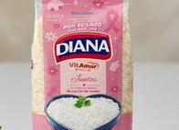 Diana se viste de rosa y lanza mensaje contra el cáncer de mama