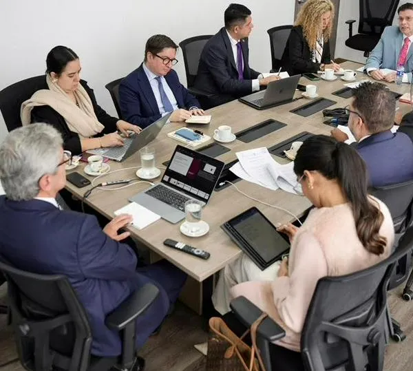 MinTrabajo instala mesa técnica para seguimiento laboral en liquidación del Ministerio de Igualdad