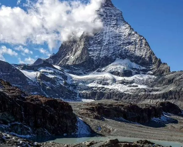 A medida que se derriten los Alpes, aparecen nuevos objetos. Estos son los más recientes