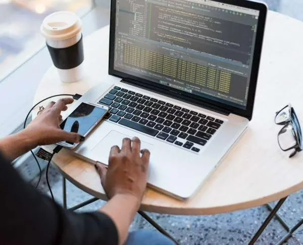 ¿Quiere estudiar una maestría en Suiza? Estas becas cubren el 100 % de la matrícula