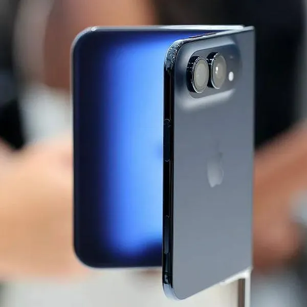 iPhone Duo