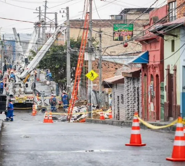 Fuertes lluvias impactan redes eléctricas en Bogotá y Cundinamarca: Enel activa plan de contingencia