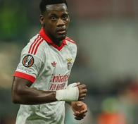 DT del Benfica defiende a Jhon Durán tras la polémica anécdota de Fred en Turquía