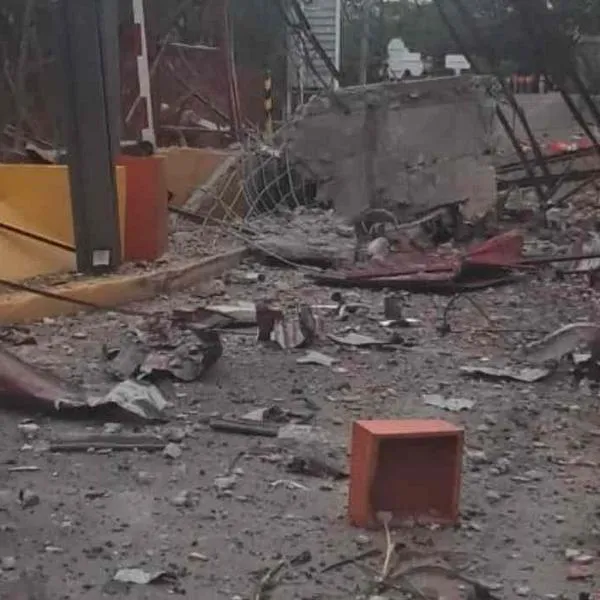 Atentado contra el peaje en Cauca, dejó 5 trabajadores heridos y daños graves