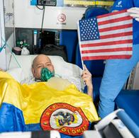 El soldado Henry Camargo llegó a Colombia en un vuelo medicalizado gestionado por la Cancillería tras pedir ayuda al presidente De La Espriella. 