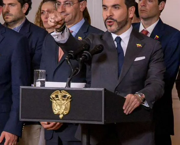 Gobierno refuerza mensaje sobre decreto de protesta: se "estrenará" con marcha de oposición
