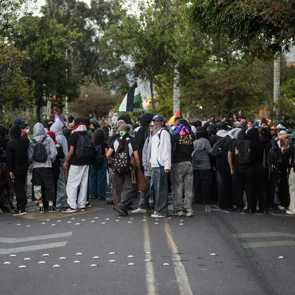 ¿Van a bloquear vías? Presidente de la CUT dice que sí y explica protesta