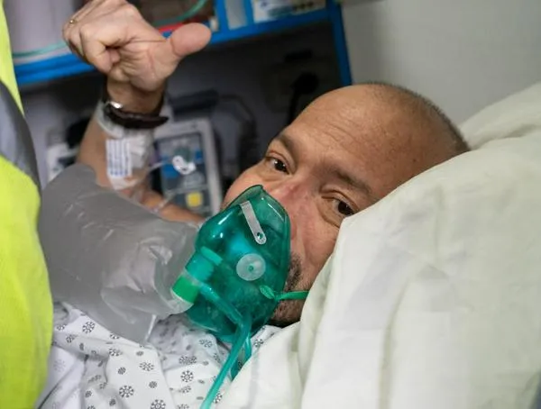Palabras de Henry Camargo al regresar a Colombia para recibir doble trasplante