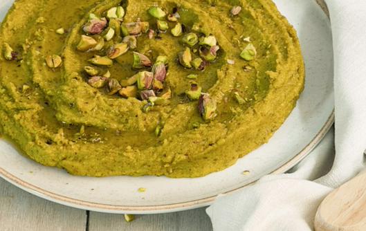 Dip de feta y pistachos: preparación sencilla inspirada en la cocina griega y la dieta mediterránea
