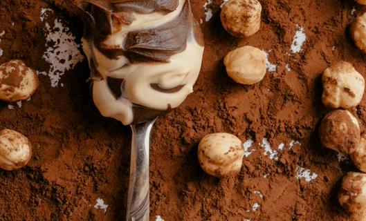 Cómo preparar crema de avellanas casera con cacao y vainilla: ingredientes y pasos clave