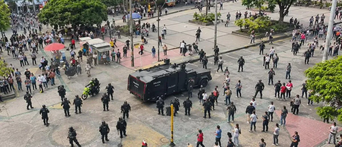 ¡La Gobernación del Tolima se convirtió en campo de batalla!