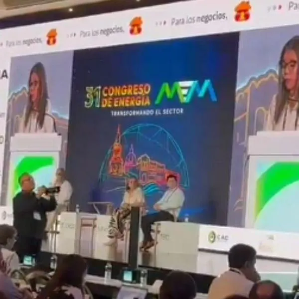 Colombia necesita aumentar 65% su capacidad eléctrica instalada para 2032, advierten Gobierno y agentes del sector