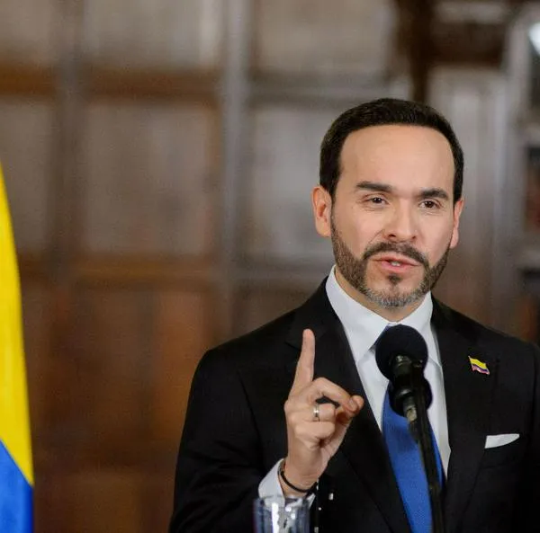 El presidente Abelardo De La Espriella anunció la firma de 11 nuevas extradiciones, acumulando 131 procesos en sus primeros 67 días de gobierno.