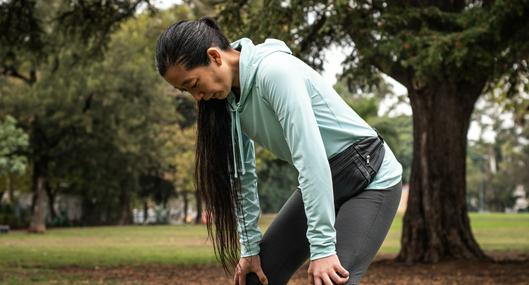 ¿Sale a correr con el celular en la mano? Esta riñonera busca resolver ese problema