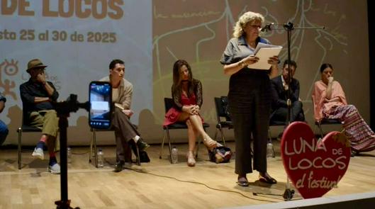 Festival Internacional de Poesía Luna de Locos retoma la vida cultural en Pereira tras el terremoto de agosto