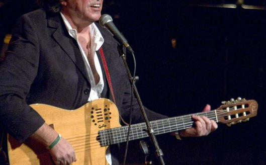 Piero y la canción social: exilio y resistencia del cantautor argentino durante la dictadura militar