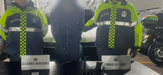 Autoridades recuperan vehículo robado en Puente Aranda tras operativo en hospital de Los Mártires, Bogotá