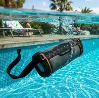 Parlantes Bluetooth impermeables: precios, batería y resistente a agua en Amazon