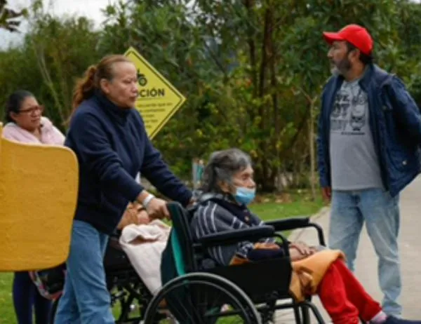 110 personas con discapacidad y cuidadores disfrutaron una jornada de recreación en el Parque Jaime Duque  