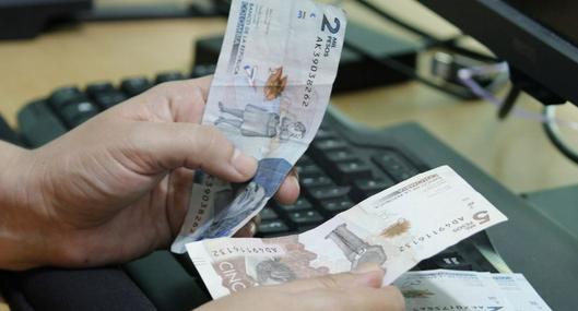 ¿Comercios ya no recibirán billetes o monedas para pagar en Colombia? Aclaran qué pasará con el efectivo