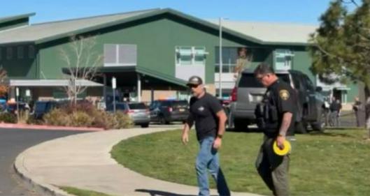 Tragedia en EE. UU. por balacera dentro de un colegio; asesinaron a tres niños y un adulto