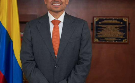 Álvaro José Cifuentes Ramírez es designado nuevo viceministro de Educación Preescolar, Básica y Media en Colombia