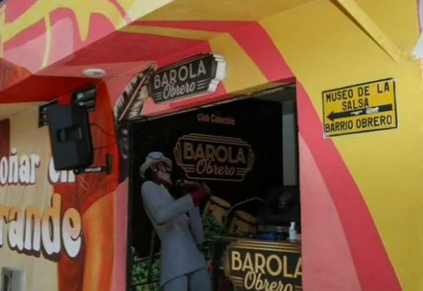Barrio Obrero tendrá 12 esculturas en homenaje a grandes figuras de la salsa; inició instalación