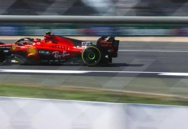 ¡Histórico! Ferrari eligió a un joven piloto colombiano para formarlo en competencia