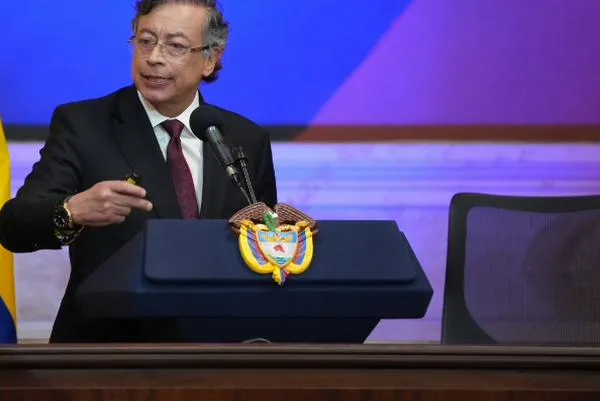 Video | Gustavo Petro asume la presidencia del Pacto Histórico y convoca a Paro Nacional