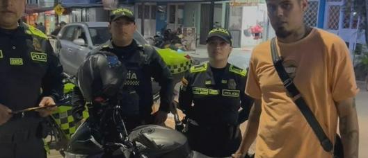 Policía recupera motocicleta hurtada en Ibagué gracias a sistema de ubicación satelital y estrategia de seguridad Ocobos Plus