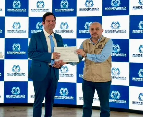 Desde el Centro Democrático quieren un "Referendo para Todos": buscan más autonomía regional