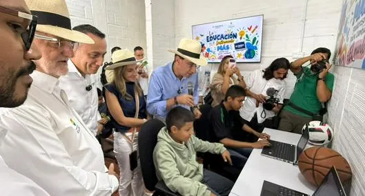 Estudiantes de Caldas recibieron gran donación luego de afectaciones por terremoto