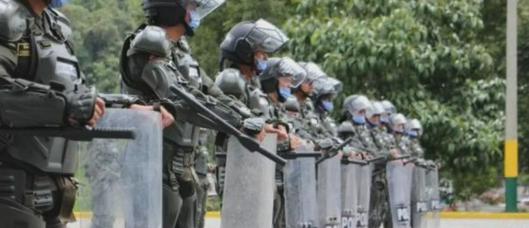 Policía Nacional de Colombia reestructura unidad antidisturbios y reincorpora formalmente al Esmad en su organización