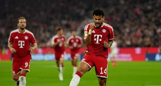 'Lucho' Díaz se destapó con el Bayern Múnich: hizo triplete en goleada contra Leipzig