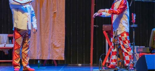 Los Titiriteros de Binéfar presentan ‘Burlesca’ en el Teatro El Parque de Bogotá durante el Festival de Títeres 2026