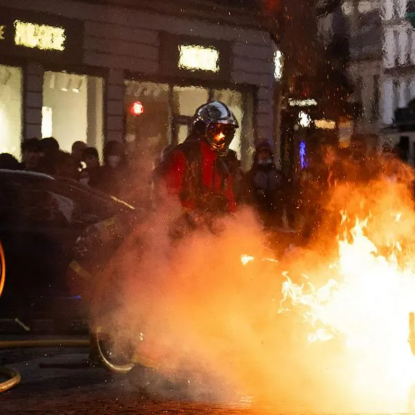 Qué pasó en Francia el 17 de octubre: protestas y violencia en varias ciudades